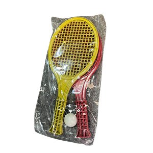 مضرب تنس بلاستيك